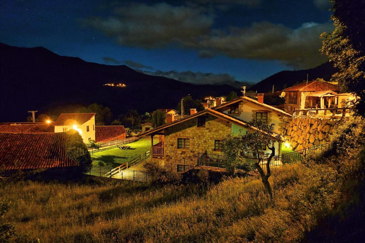 Casa Rural Los Llares Lerones Exterior foto