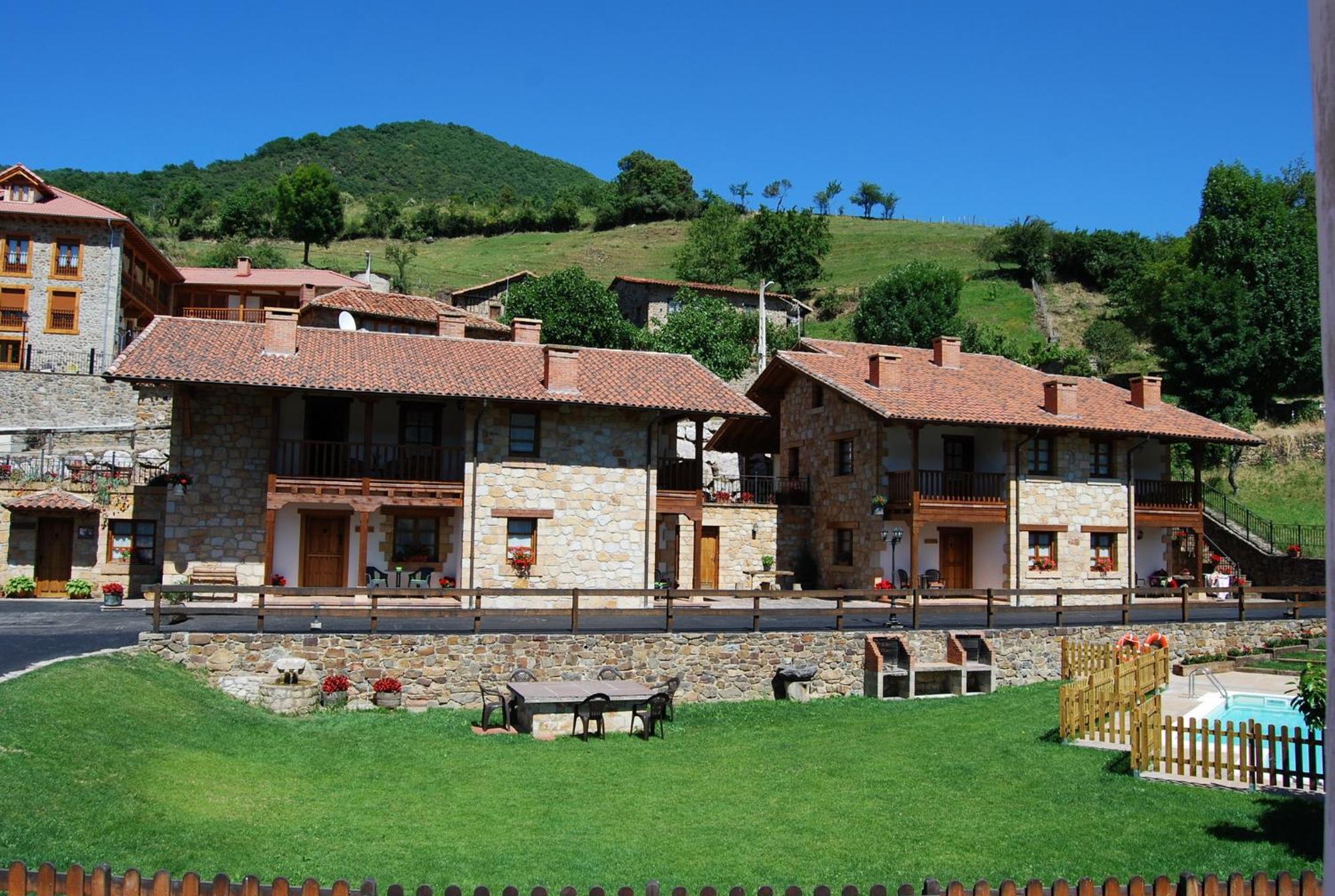 Casa Rural Los Llares Lerones Exterior foto