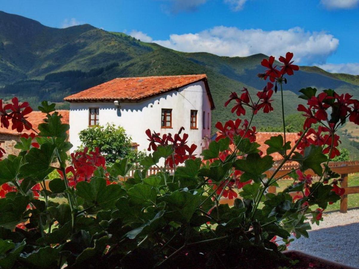 Casa Rural Los Llares Lerones Exterior foto